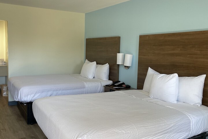 Baymont By Wyndham Biloxi/Ocean Springs - thumb 7