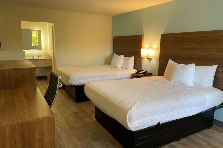 Baymont By Wyndham Biloxi/Ocean Springs - thumb 1