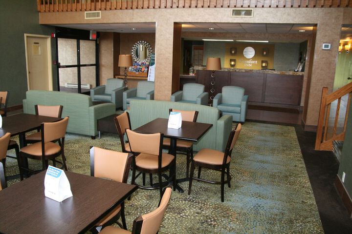 Comfort Inn Pine Grove - thumb 3