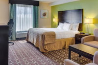 The Ocean Reef Suites at Virginia Beach