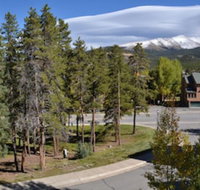 Chimney Ridge by Ski Village Resorts - Accommodation Michigan
