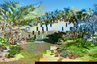 Elizabeth Pointe Lodge