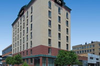Red Lion Inn  Suites Long Island City