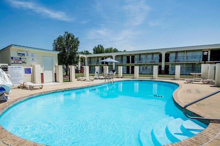 Econo Lodge Andalusia - thumb 6