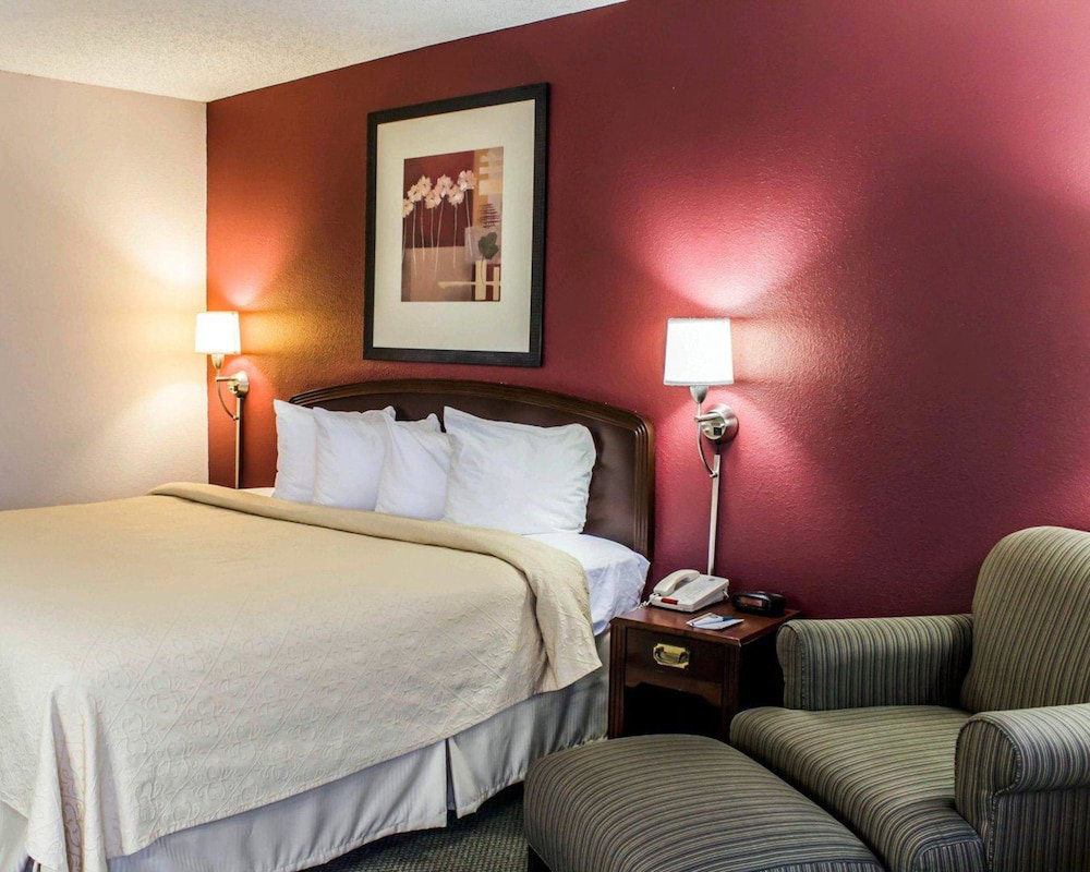Quality Inn Roanoke Near Lake Gaston - thumb 3