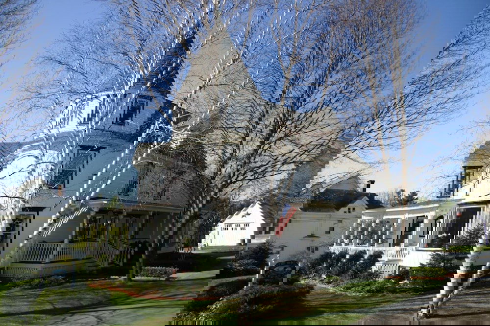 Glynn House Inn - thumb 1