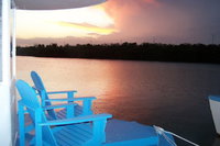 Floating Sea Cove Resort  Marina