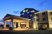 Holiday Inn Express  Suites Belle Vernon an IHG Hotel