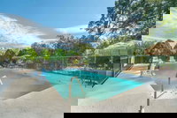 Howard Johnson by Wyndham Aiken