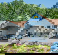 Days Inn by Wyndham Ashland - Accommodation Michigan