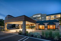 Courtyard by Marriott Cleveland Beachwood