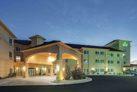 La Quinta Inn  Suites by Wyndham Verona