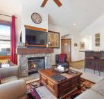 Main Street Junction - Accommodation Michigan