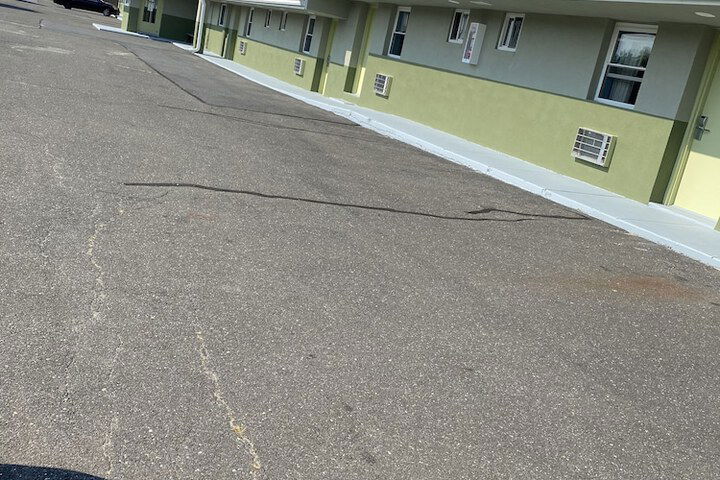 Red Carpet Inn And Suites - thumb 5