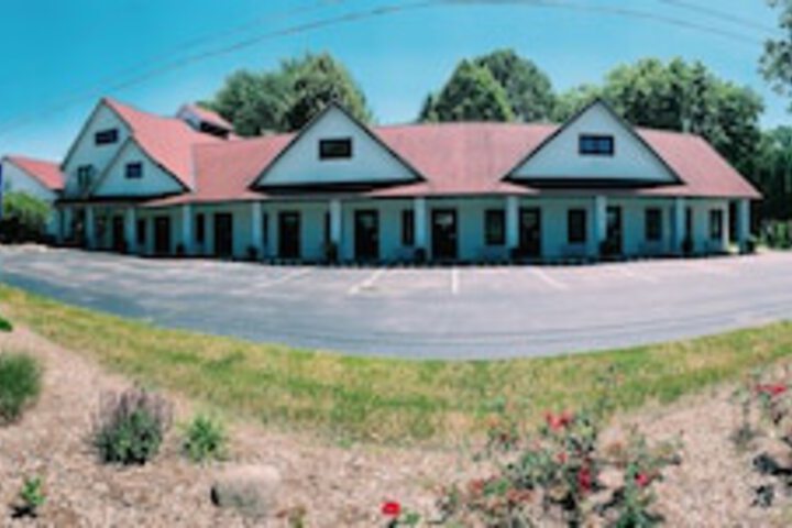 Blue Star Motel - thumb 0