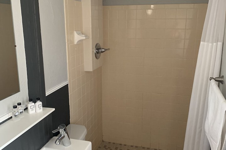 Blue Star Motel - thumb 3