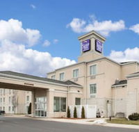 Sleep Inn  Suites Sheboygan I-43 - Accommodation Michigan