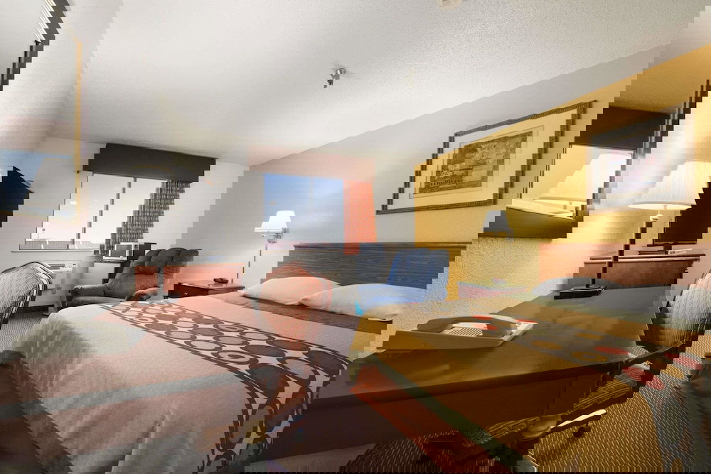 Super 8 By Wyndham Brookville - thumb 3