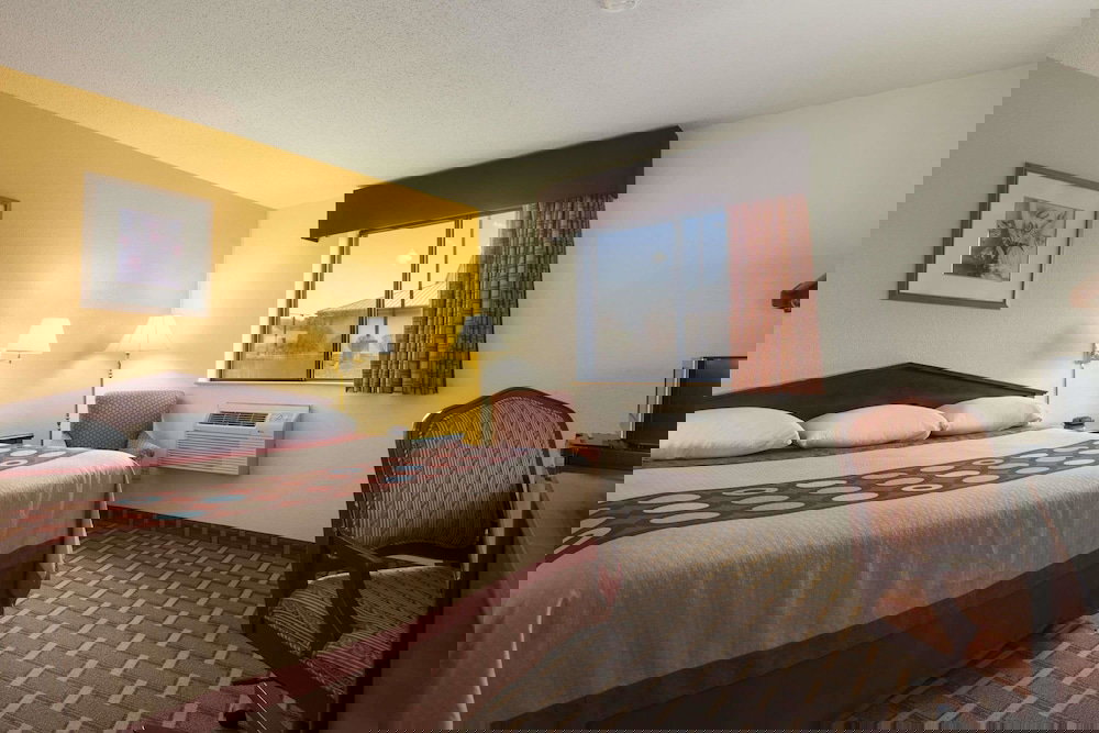 Super 8 By Wyndham Brookville - thumb 5