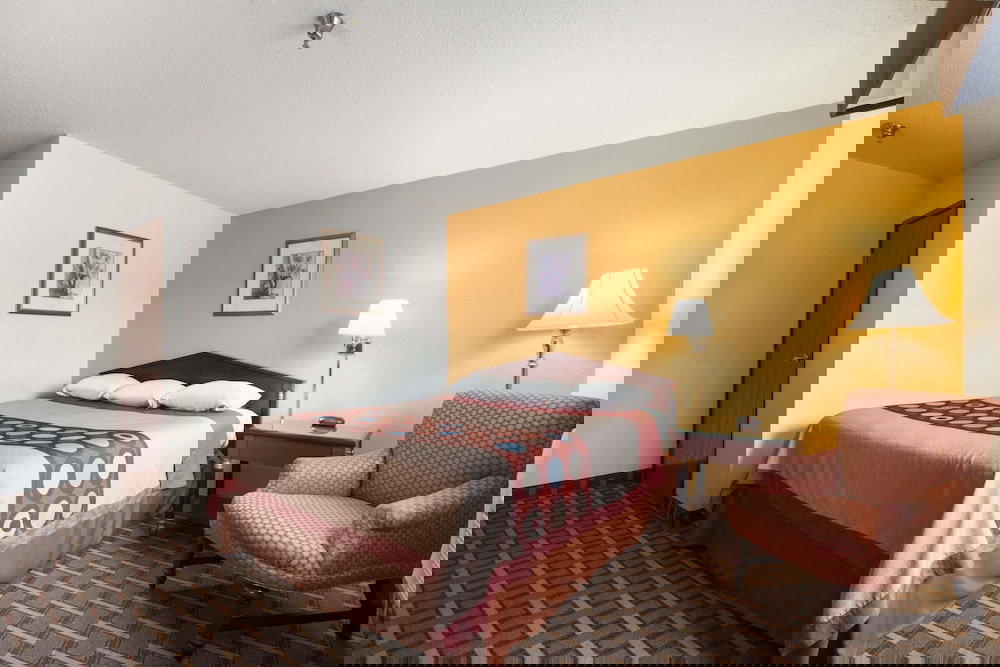 Super 8 By Wyndham Brookville - thumb 6