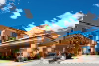 Holiday Inn Express Hotel  Suites Kingman an IHG Hotel