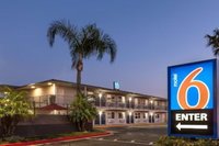 Motel 6 Fontana CA
