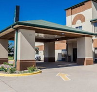 Quality Inn  Suites Altoona - Des Moines - Accommodation Michigan