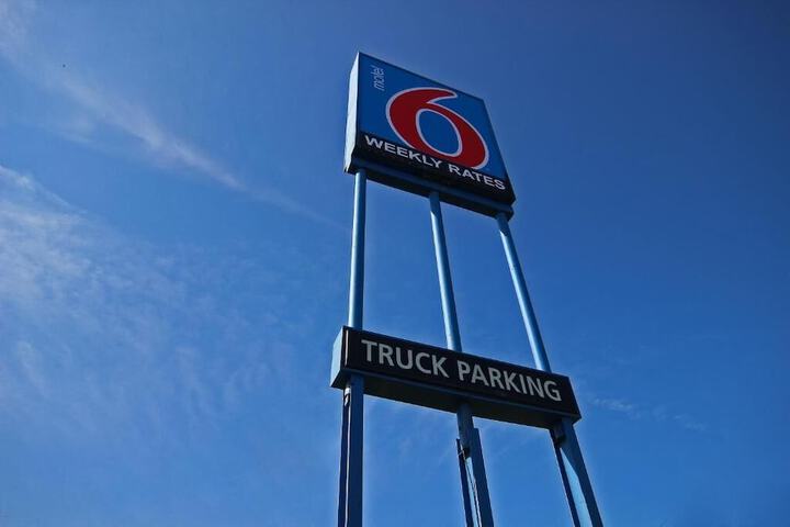 Motel 6 Lima, OH - thumb 1