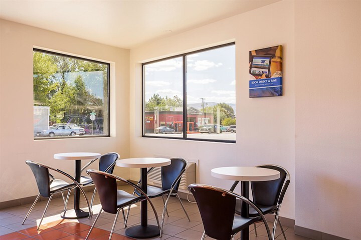 Motel 6 Ellensburg, WA - thumb 2