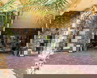 Comfort Inn  Suites Lantana - West Palm Beach South