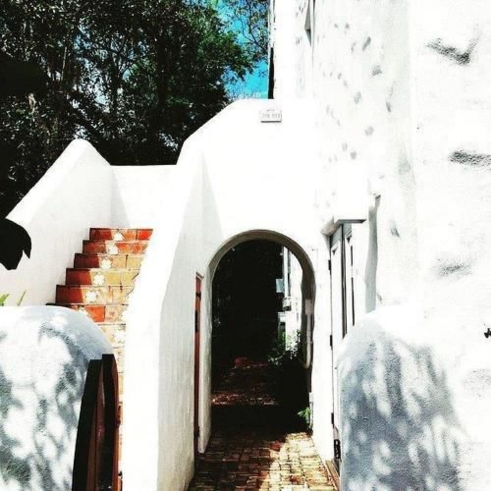 Black Dolphin Inn - thumb 2