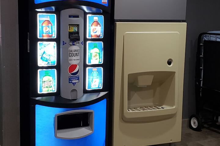 Best Western The Inn At Rochester Airport - thumb 6