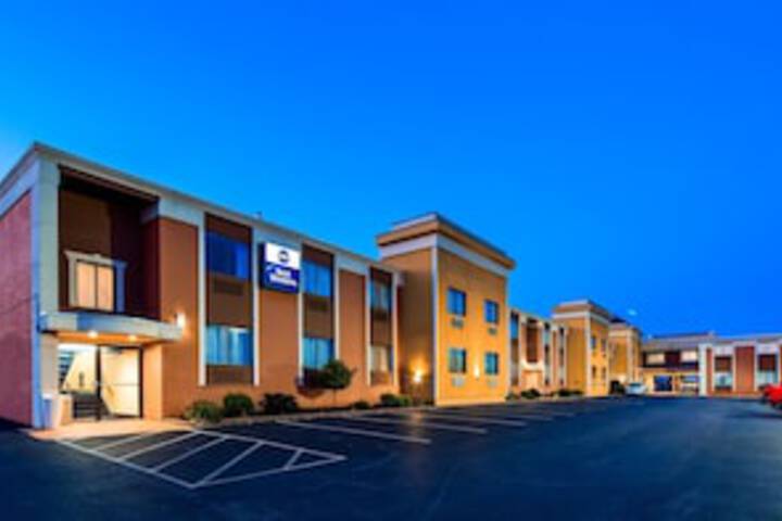 Best Western The Inn At Rochester Airport - thumb 0