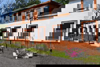 The Lake House Townhouses