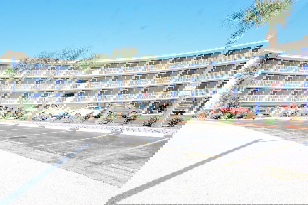 Outrigger Beach Club - thumb 0