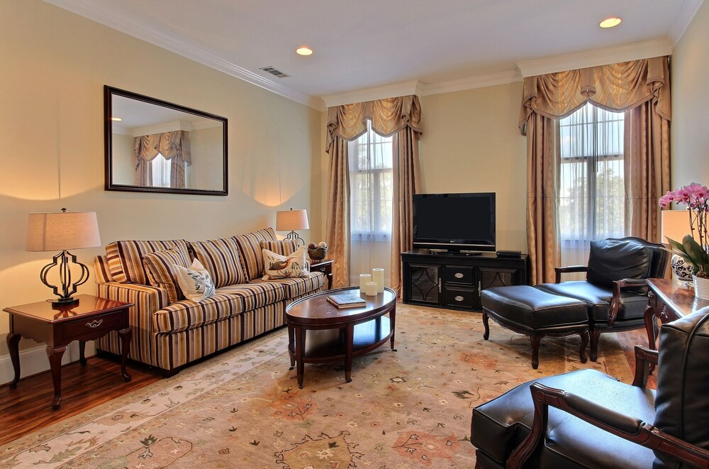 Oglethorpe Lodge - thumb 3