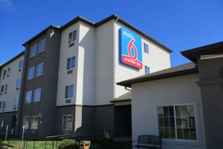 Studio 6 Leesville LA - thumb 0