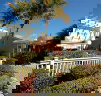 Tradewinds Beach Resort - Accommodation Michigan