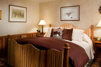 Captain Jefferds Inn B  B