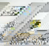 5th East Hall Bed  Breakfast - Accommodation Michigan