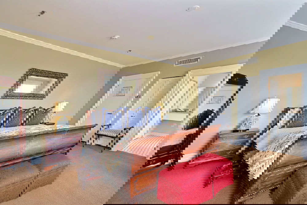 The Presidents' Quarters Inn - thumb 4