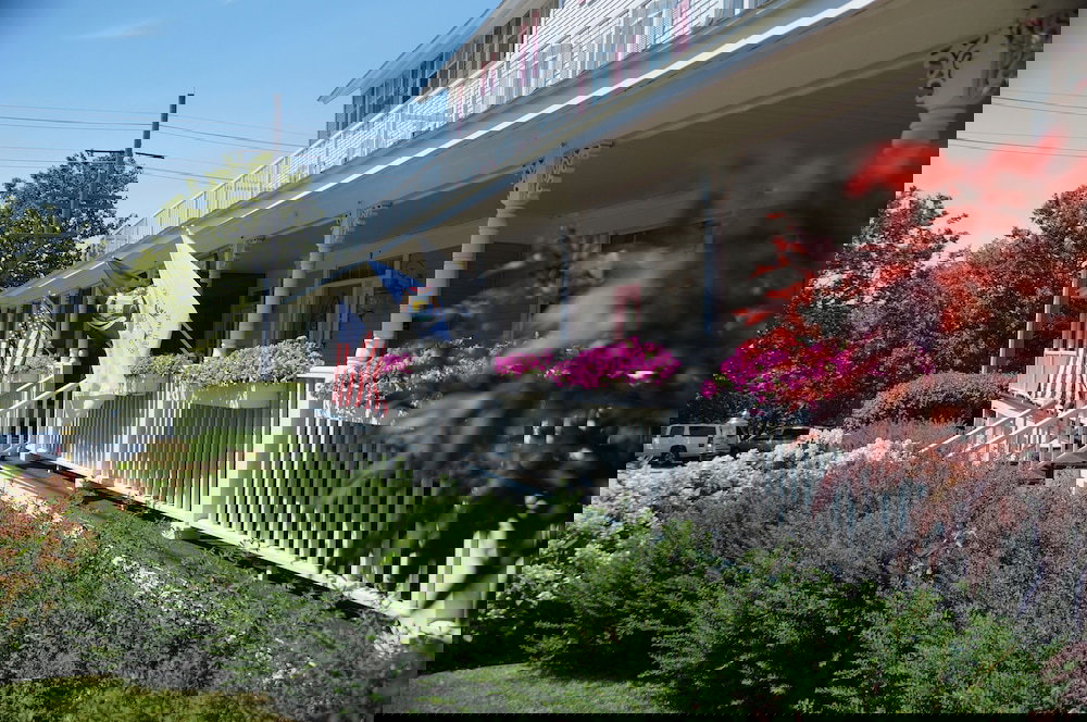 Harbor House Inn - thumb 3