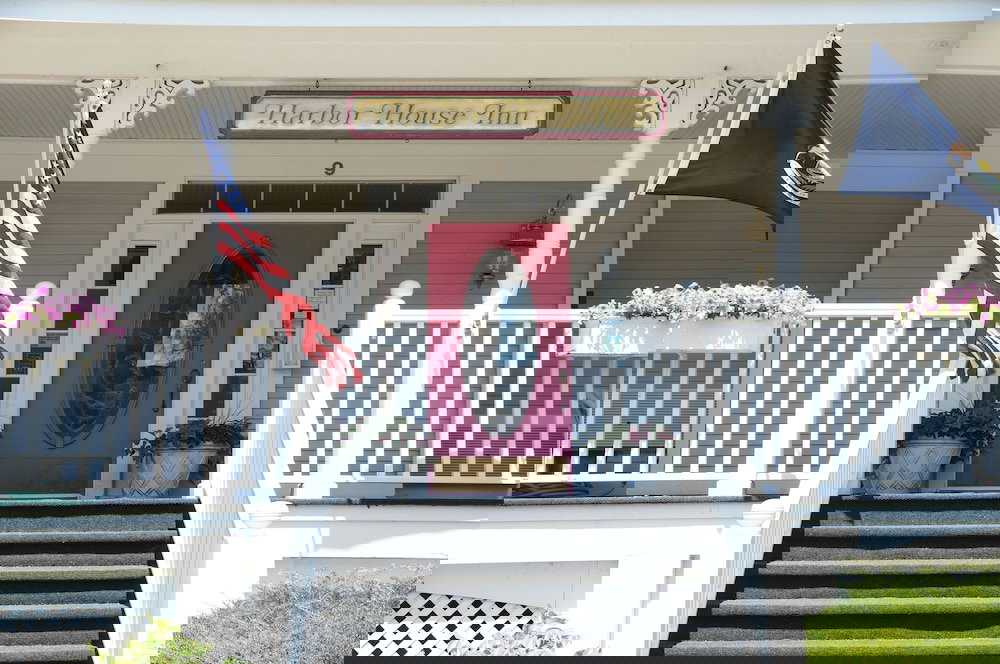 Harbor House Inn - thumb 4