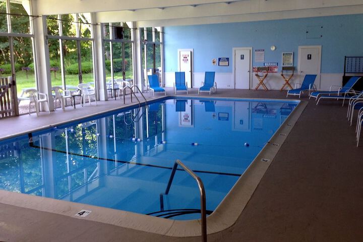 Craigville Beach Inn - thumb 5