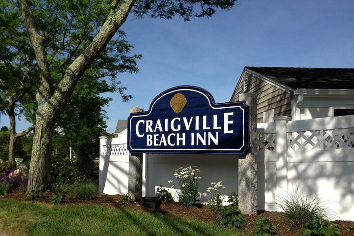 Craigville Beach Inn - thumb 1