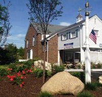 Craigville Beach Inn - Accommodation Michigan