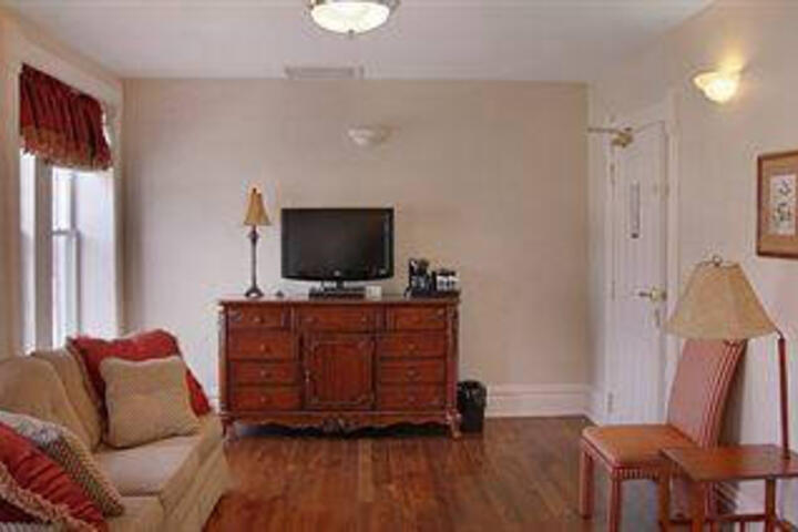 The Union Hotel - thumb 2