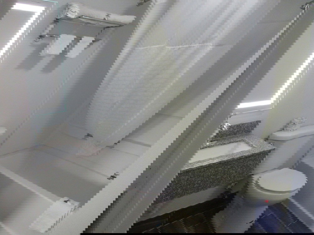 Plum Tree Inn - thumb 4