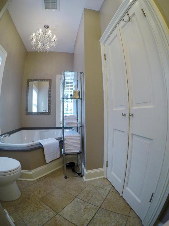 Catherine Ward House Inn - thumb 3