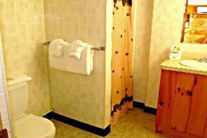 North Pole Inn - thumb 0